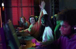 Play, and Win Cutting-Edge Chrome Extensions for Gamers Play, and Win Cutting-Edge Chrome Extensions for Gamers