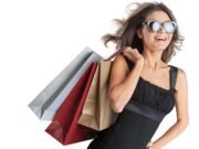 5 Chrome Shopping Extension You will Regret to Miss woman shopping